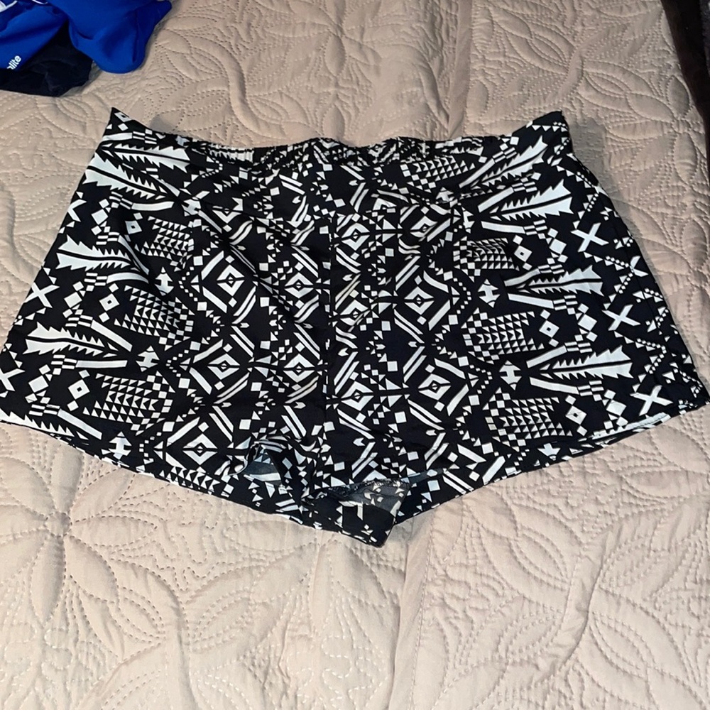 Black and White Printed Soft Shorts